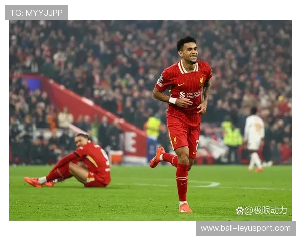 足球四大球星精彩瞬间大集锦全景展示与精彩对比分析