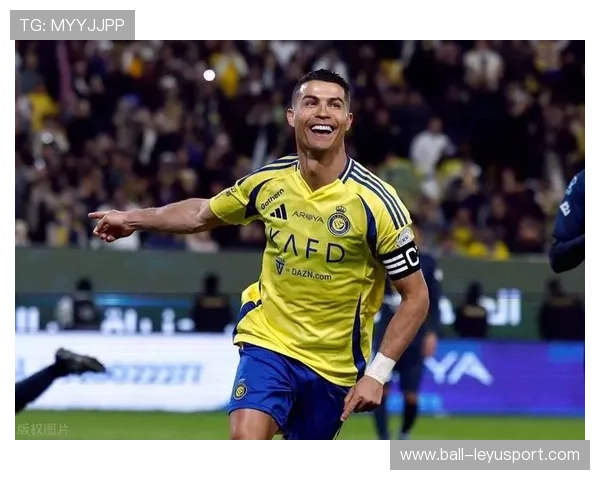 足球巨星荣耀背后的奋斗故事与传奇人生解析